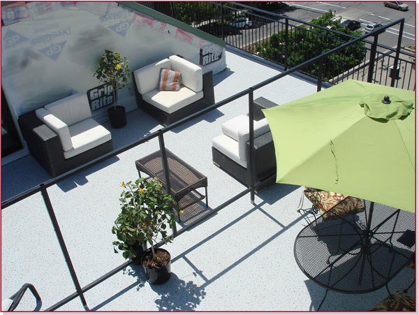 Duradek Supreme Chip vinyl roof deck